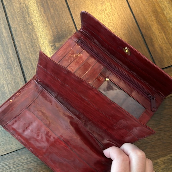 Vintage Eel Skin Wallet Burgundy/Red, excellent condition. - Picture 8 of 8